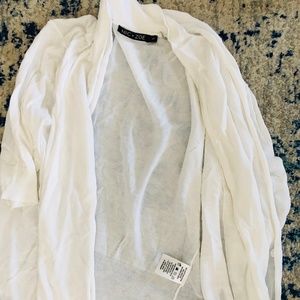 Nic and Zoe White Cardigan (Short-Sleeved)